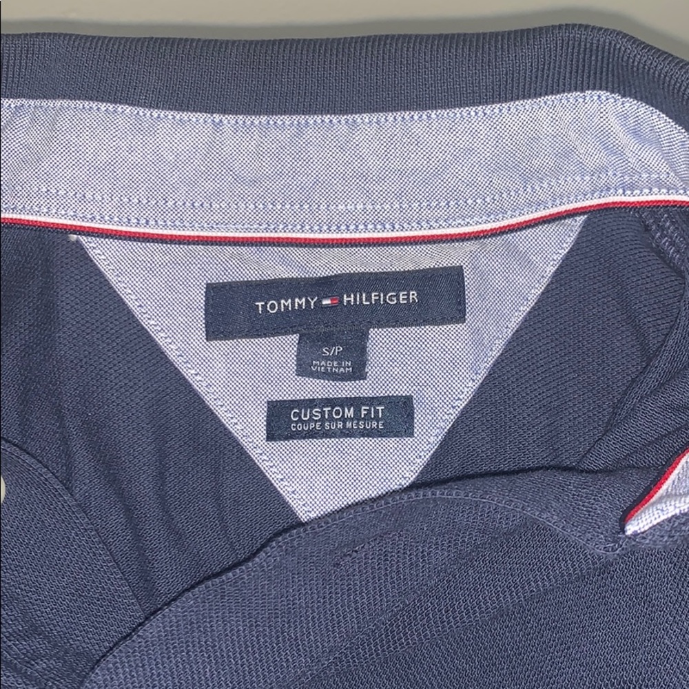 Men’s Small Tommy Hilfiger Polo Shirt - Picture 3 of 4